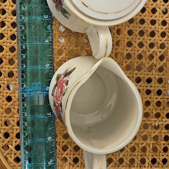 Vintage Sugar bowl and creamer, Double Rose Design, Japan FTD 1979 - Picture 2 of 6